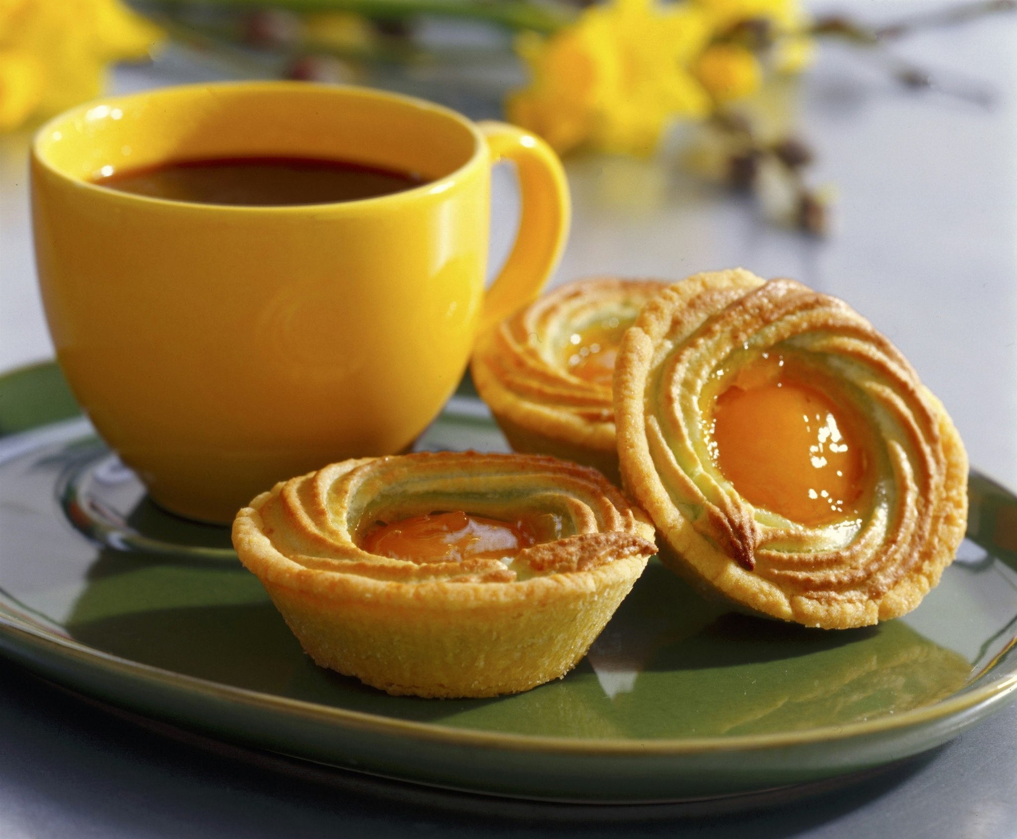 Söta mördegsgrottor med aprikos