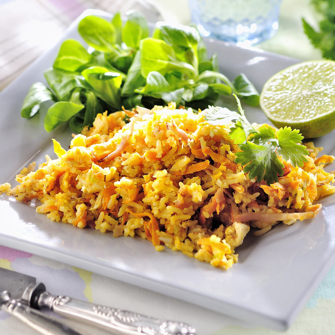 Stekt ris med bacon och grönsaker