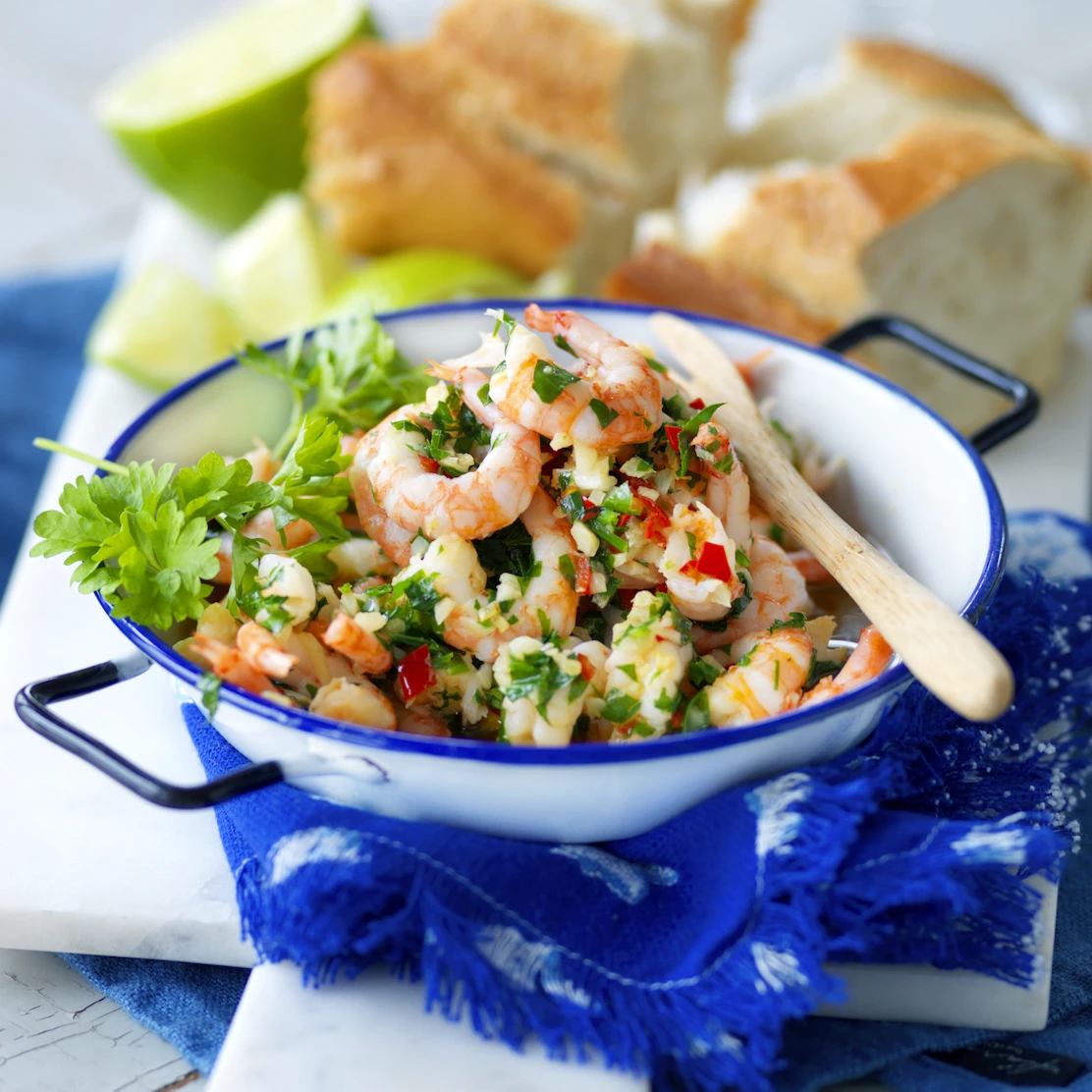 Stekta räkor med vitlök och chili