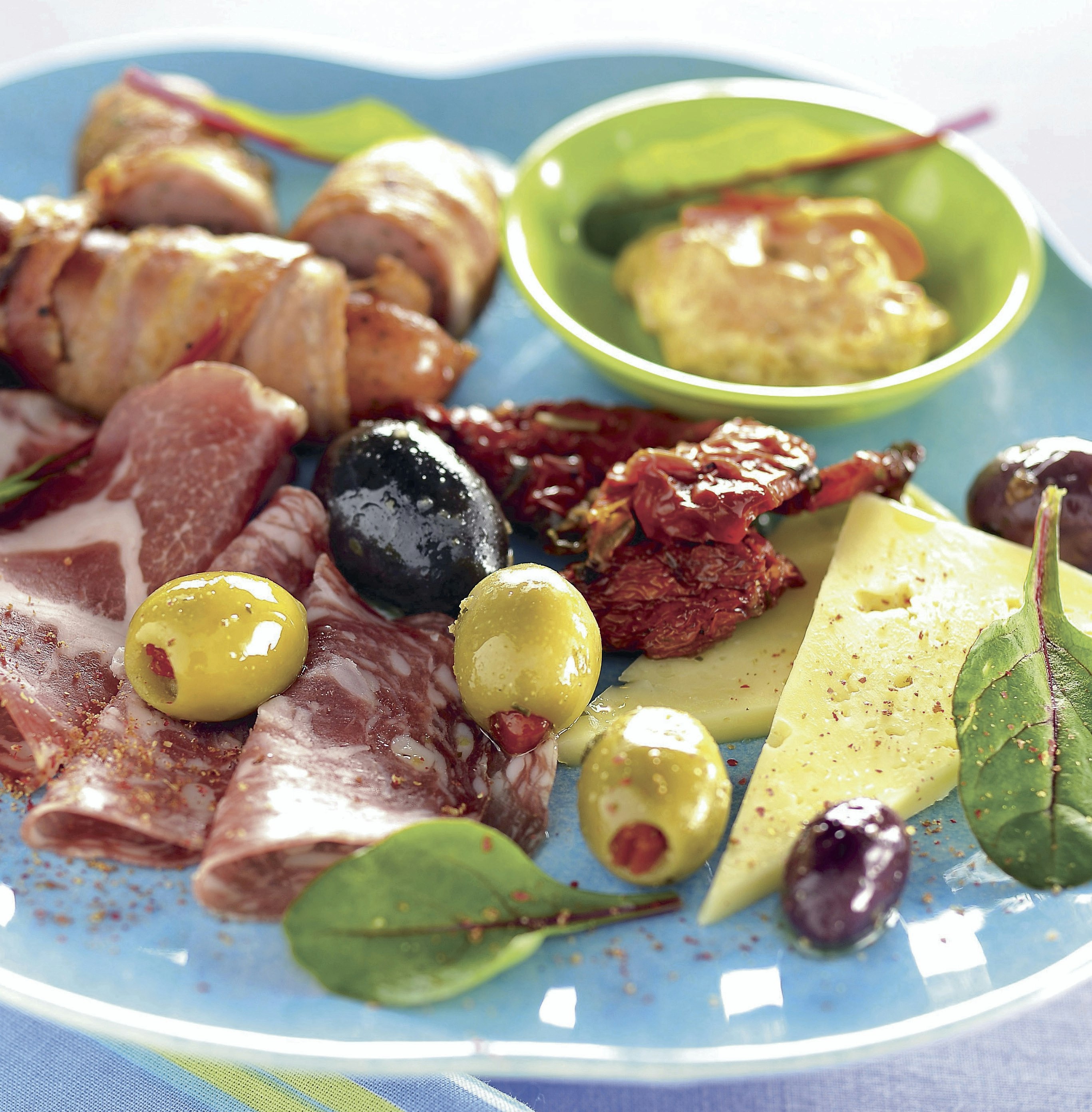 Tapastallrik med paprikaaioli