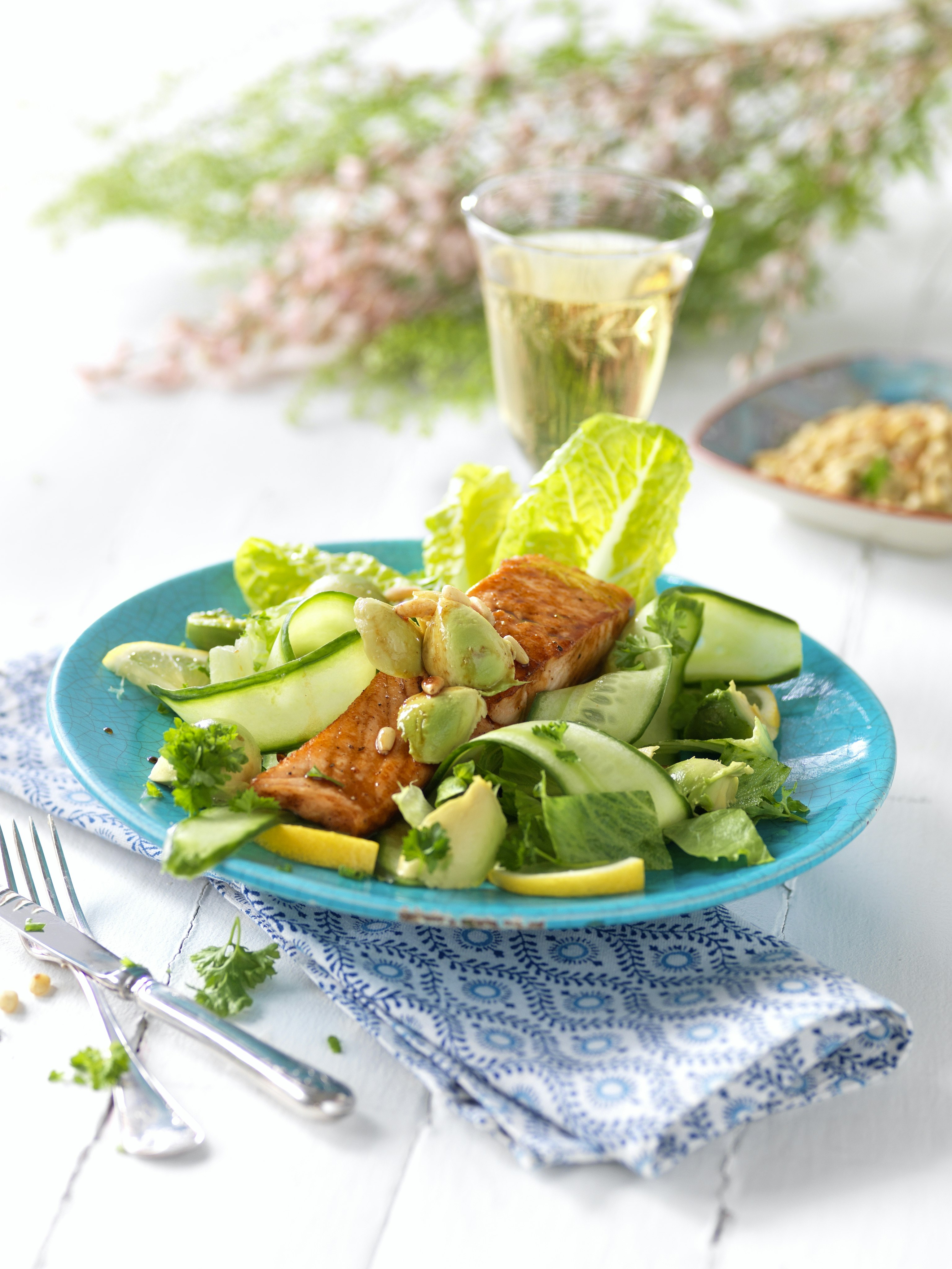 Teriyakilax med vårgrön sallad