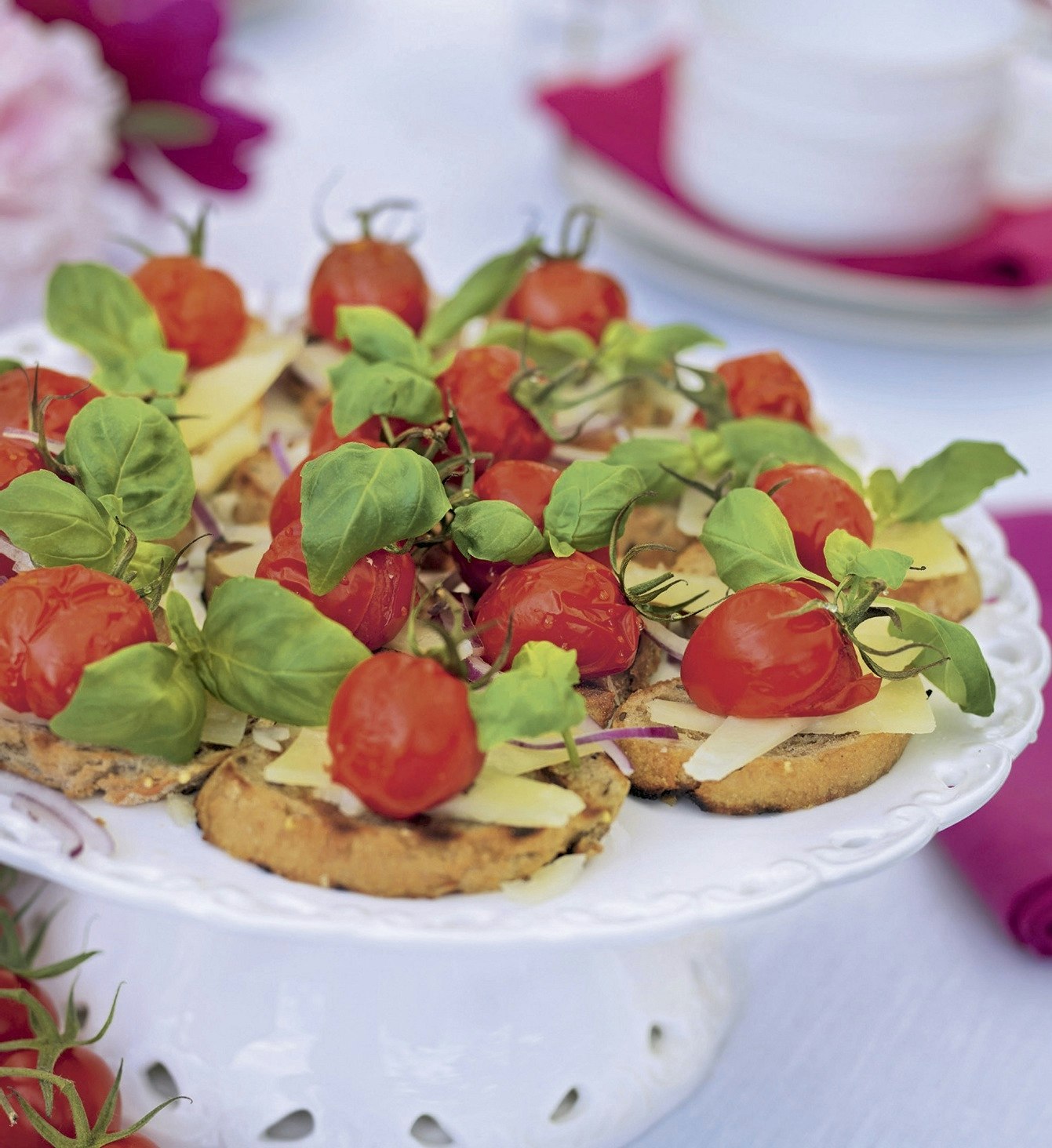 Tomatbruschetta med ugnsbakade tomater