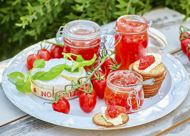 Tomatmarmelad med citron och ingefära