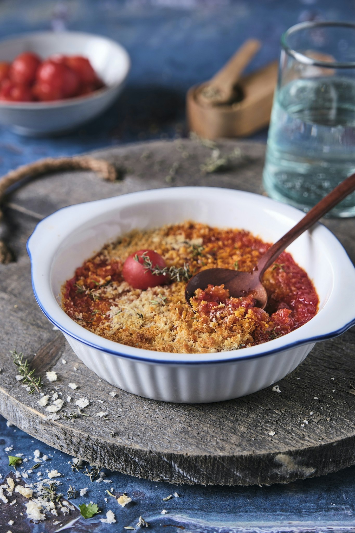 Tomatsoppa med saffran och krispigt täcke