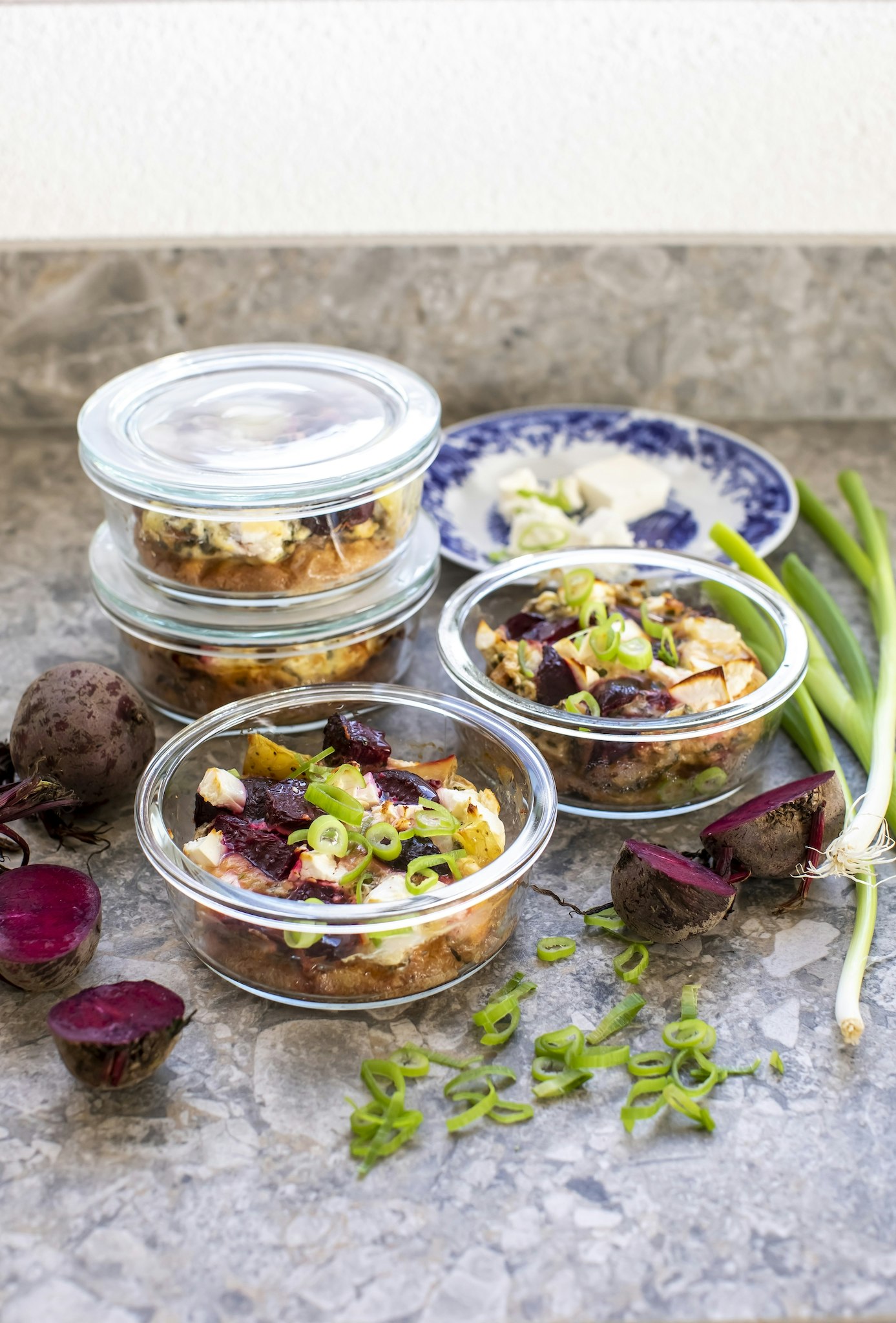 Frittata med rödbetor och fetaost