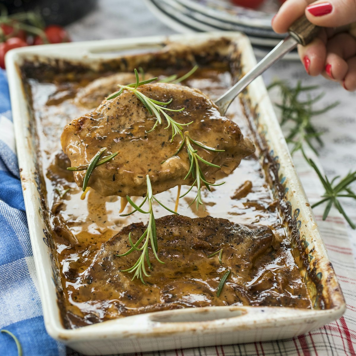 ugnsstekta-kotletter-i-graddsas_1855 /upload/thumbnail1/2025/2/24/237915/thumb2