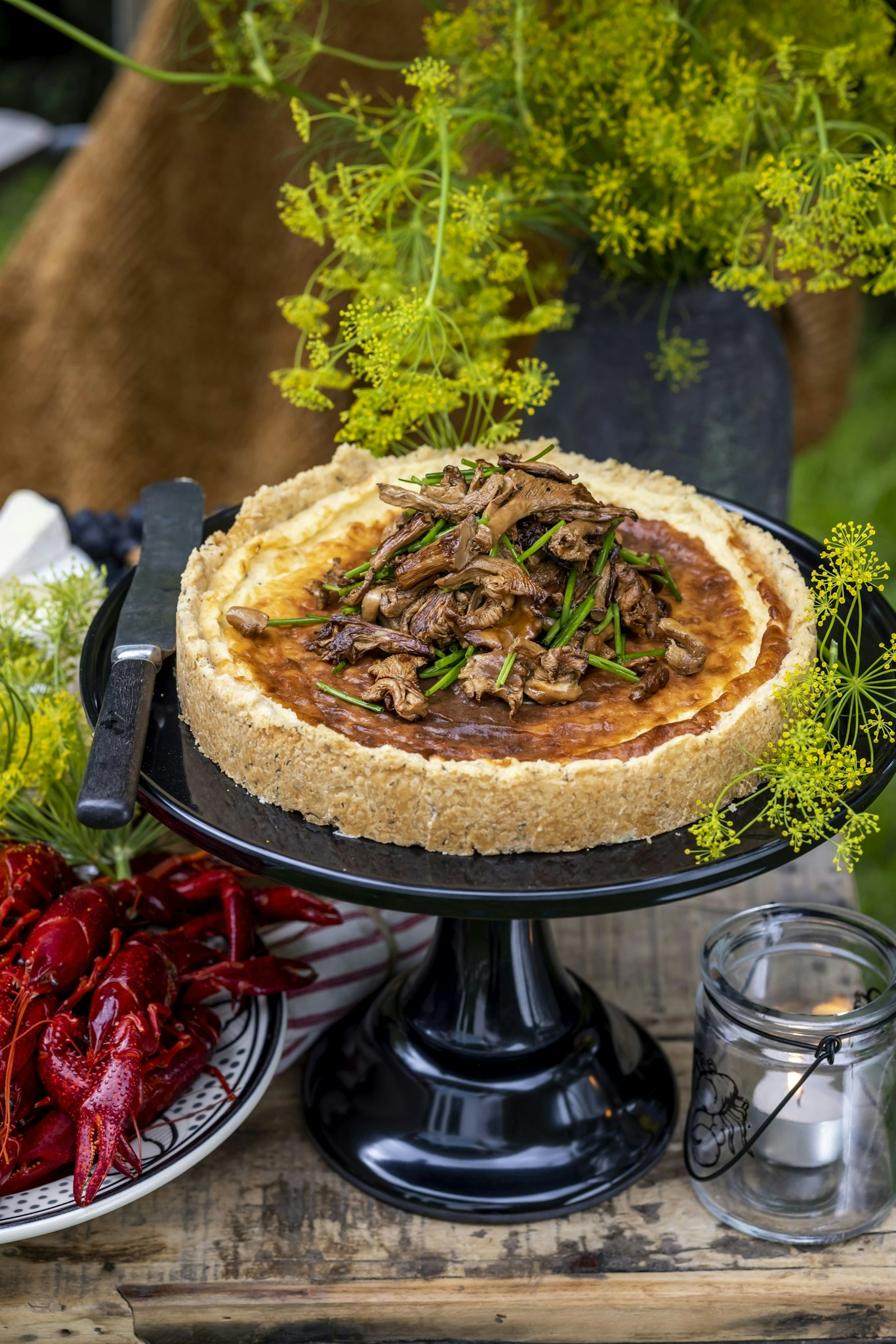 Västerbottenspaj på dinkelmjöl med kantareller