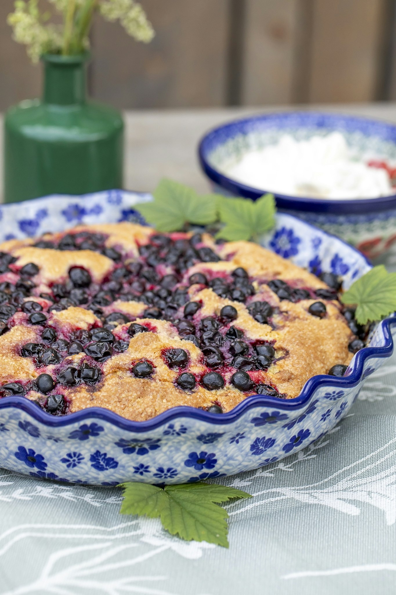 Lättbakad vinbärscobbler