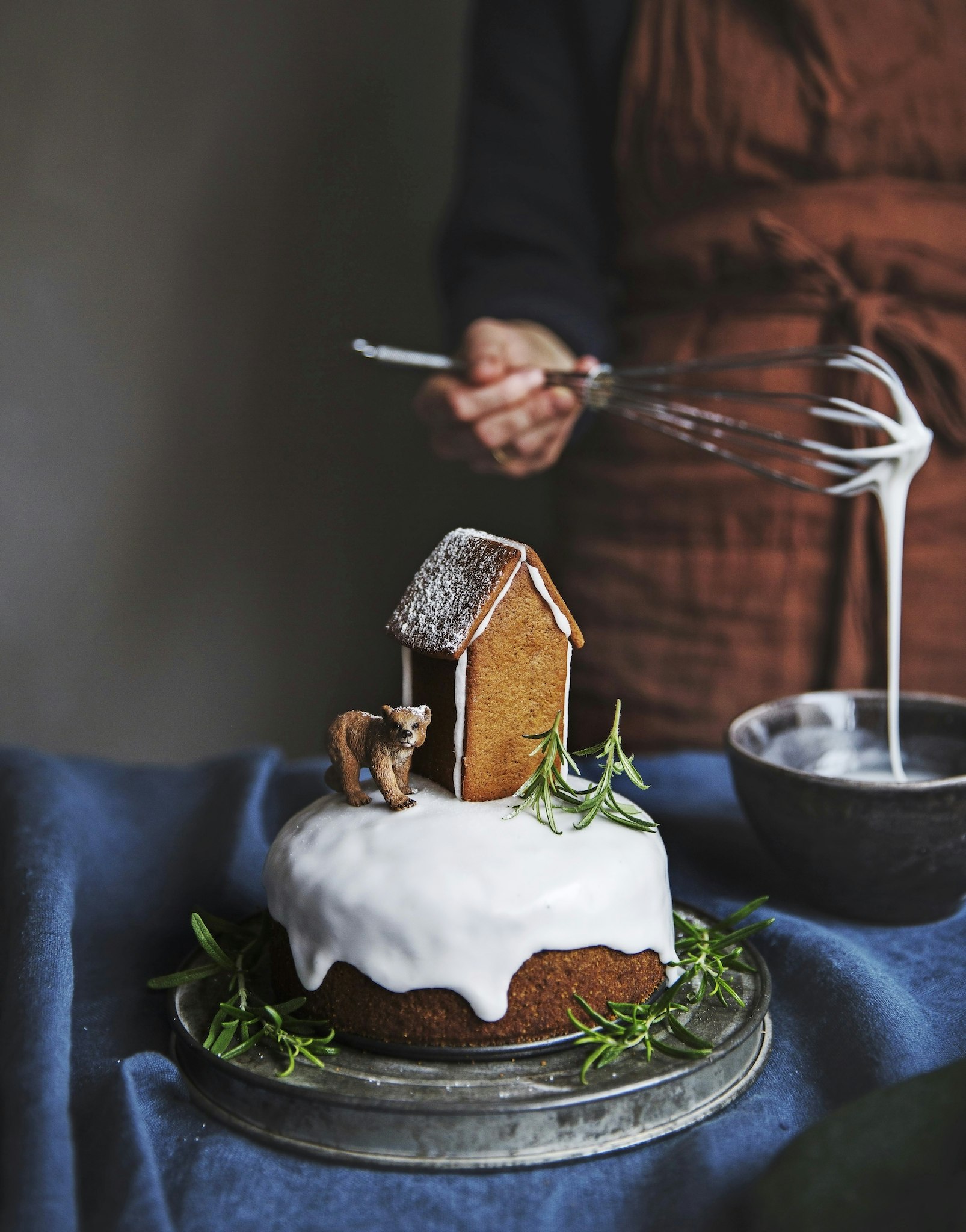 Vintertårta av mjuk pepparkaka