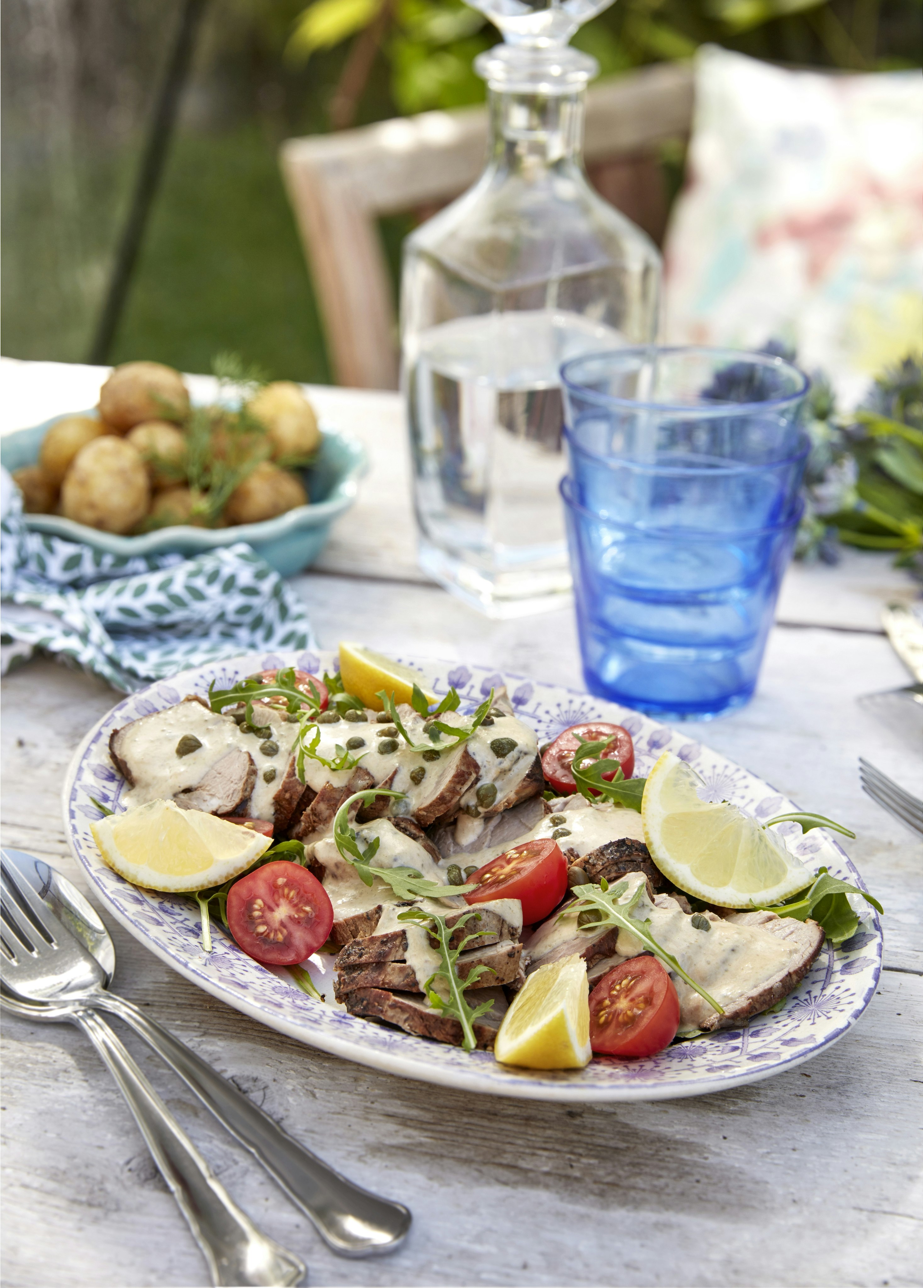 Vitello tonnato med fläskfilé och tonfisk